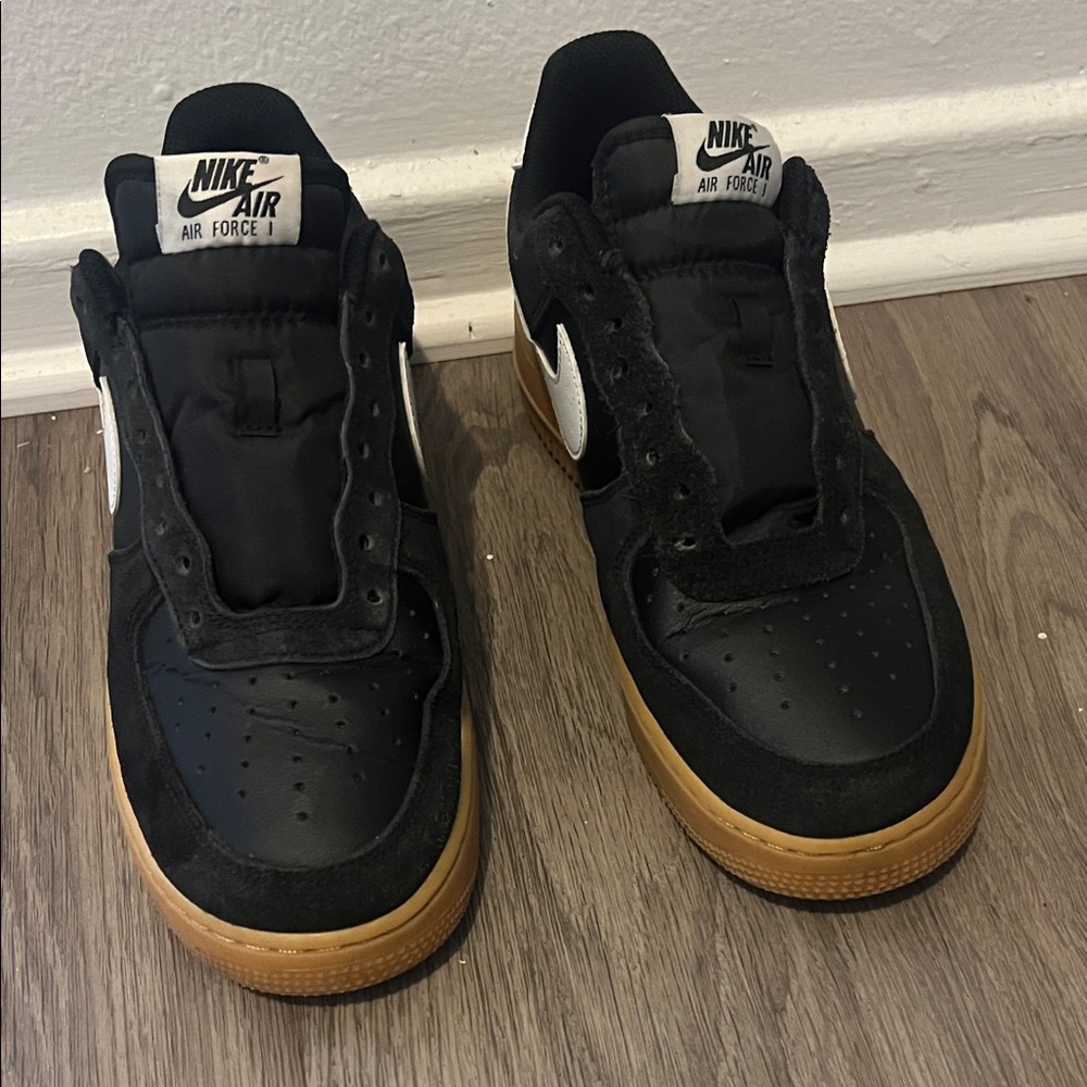 Nike Air Force 1 Black with Gum Sole